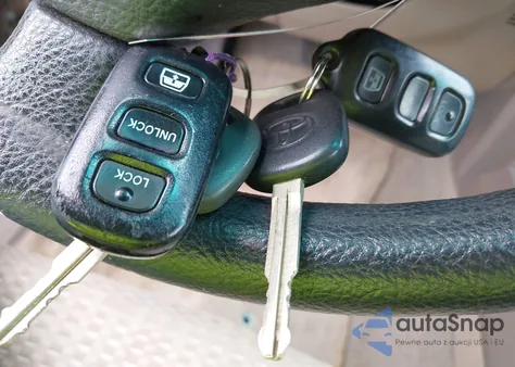 2006 Toyota 4Runner Sr5 V6 from USA, damaged, VIN JTEBU14R560104063